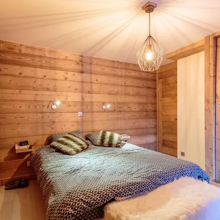 Holiday home Beautiful Wooden In *